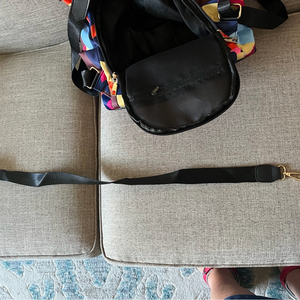 Multicolor POABA Geometric Backpack - Picture 5 of 8